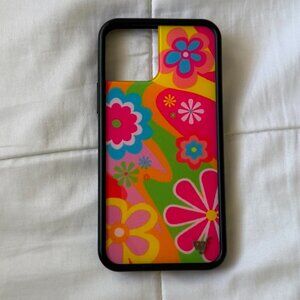 Iphone 12 Pro Wildflower flower power case